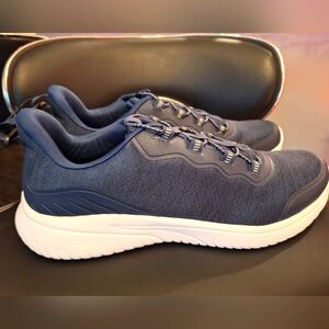 Nwt- Men's Athletic Shoes with Memory Foam- Size 14